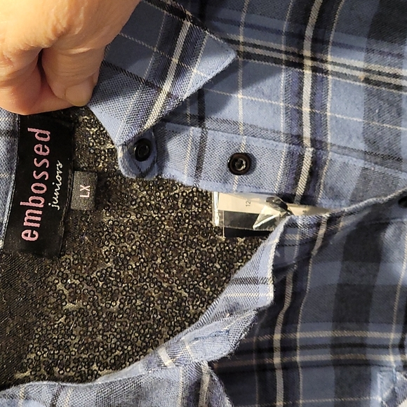 Flannel&Sequin hi-low button up, New w/ tags - Picture 12 of 13